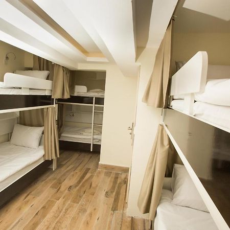 Honey Hostel Istanbul Luaran gambar